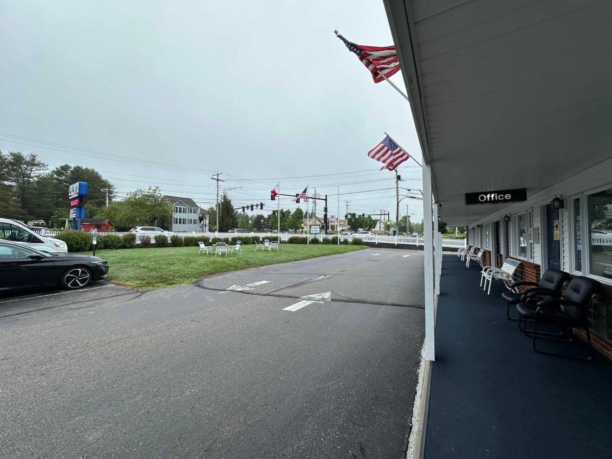 Usa Inn Wells Ngoại thất bức ảnh